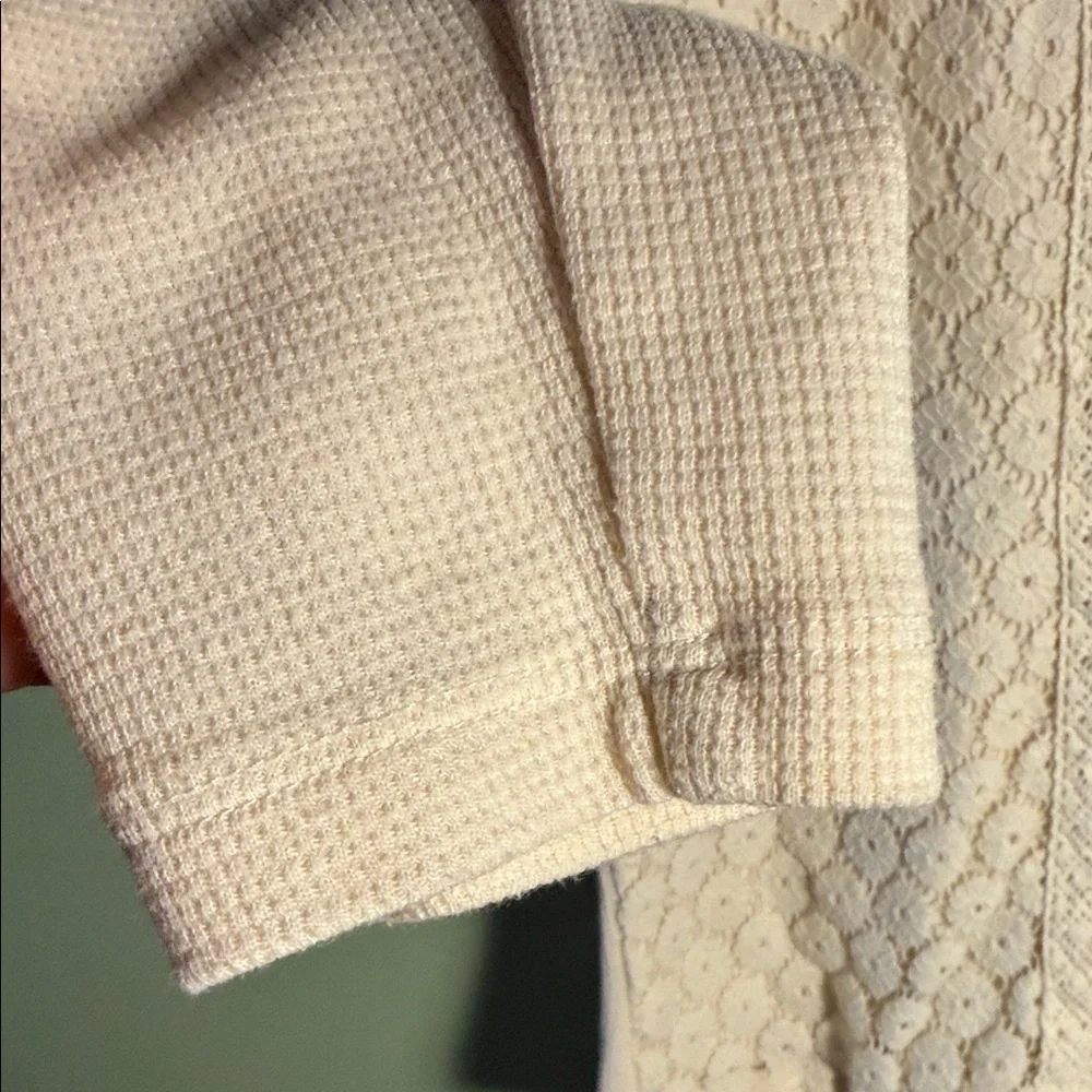 Lucky Brand Cream Lace-Panel Long Sleeve Waffle Top - Picture 6 of 12